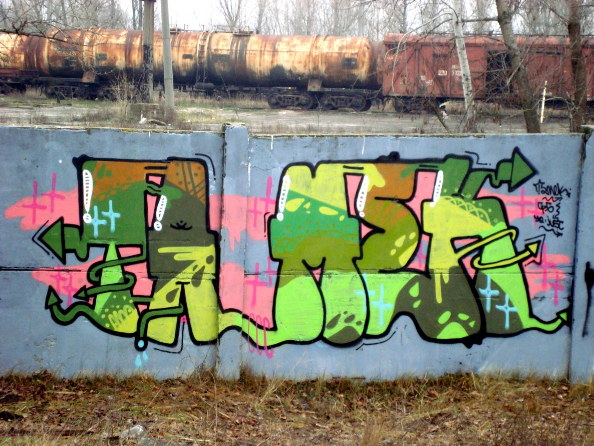 Graffiti Wall - Photo by Tamek - Tamek, Thef, Cpg (2009)
