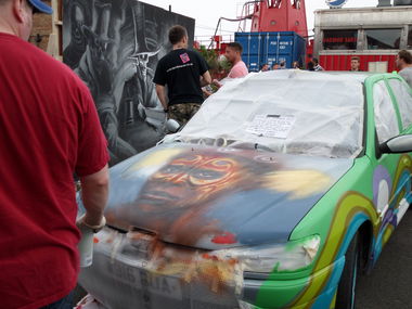 Graffiti Wall in London docklands - Photo by Tamz (2014)