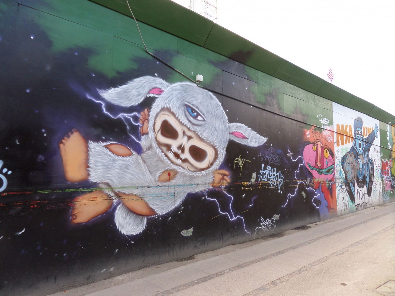 Graffiti Wall in Copenhagen - Photo by Tamz (2015)