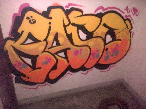 Graffiti Wall in London - Photo by TangoBastard - Earo, T17, T.17 (2014)