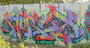 Graffiti Wall - Photo by TatraCityKidZ - Worst, Saik (2013)