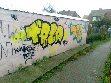 Graffiti Bombing in Police - Photo by Tazik1