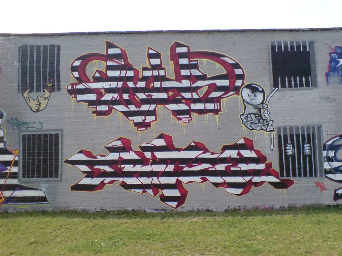 Graffiti Wall - Photo by TeamEwos