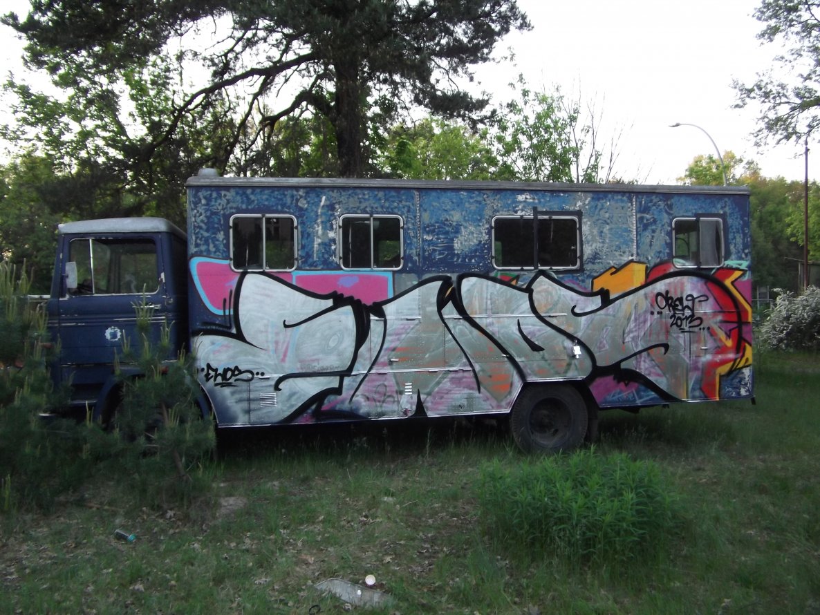 Graffiti Artwork - Photo by TeamEwos (2013)