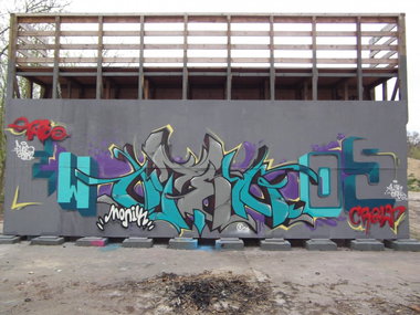 Graffiti Wall - Photo by TeamEwos (2013)