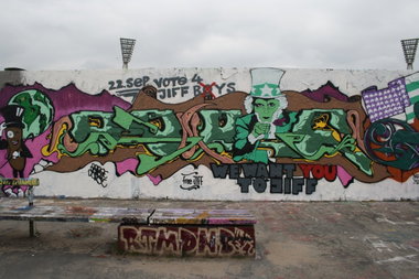 Graffiti Wall - Photo by TeamEwos (2013)
