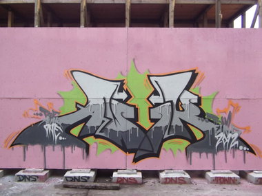 Graffiti Wall - Photo by TeamEwos (2012)