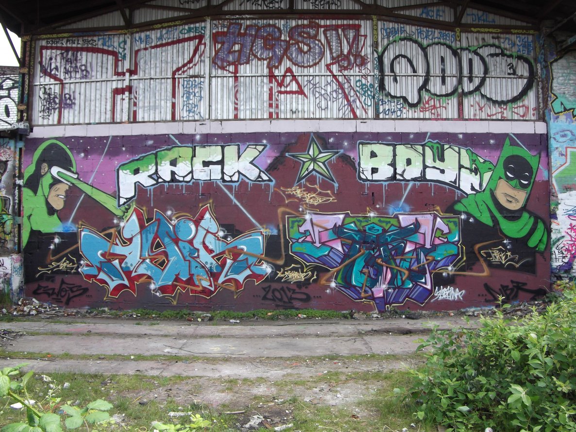 Graffiti Wall - Photo by TeamEwos - Ewos, Crew-Team, Ewos (2013)
