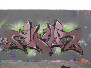 Graffiti Wall - Photo by TeamEwos (2013)
