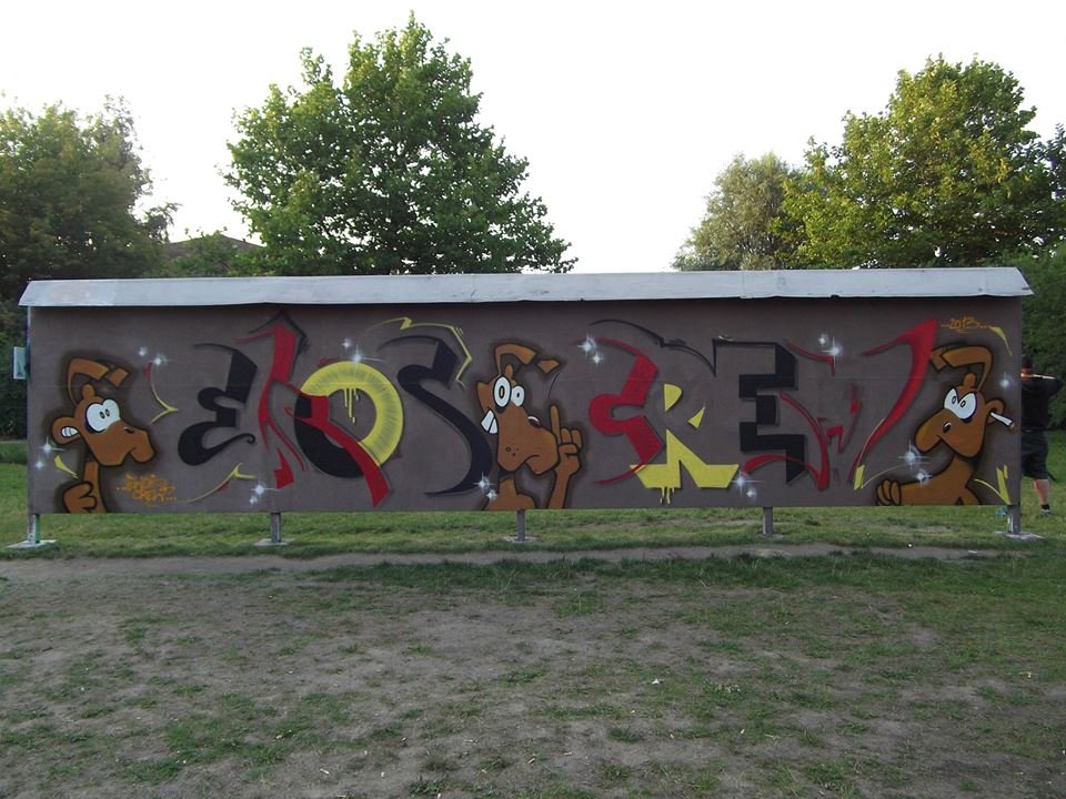 Graffiti Wall - Photo by TeamEwos - Ewos, Crew (2013)