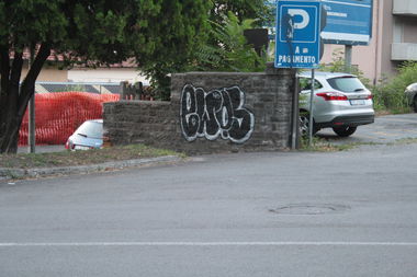 Graffiti Bombing - Photo by TeamEwos - Ewos (2013)