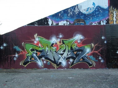 Graffiti Wall - Photo by TeamEwos - Awyk-Ewos (2012)