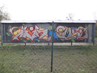Graffiti Wall - Photo by TeamEwos - Awik_Emss (2013)