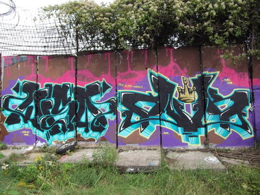 Graffiti Wall - Photo by TeamEwos - Avik/Team/Ewos (2011)