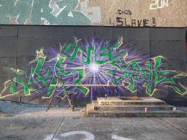 Graffiti Wall - Photo by TeamEwos - Ewos (2011)