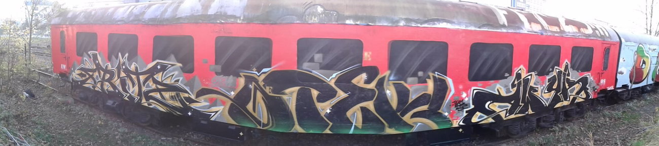 Graffiti Wall - Photo by TeamEwos - FritzOtekAwyk/Ewos (2013)