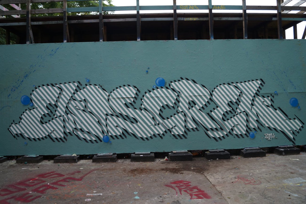 Graffiti Wall - Photo by TeamEwos - Ewos_EwosCrew (2014)