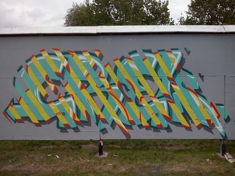Graffiti Wall in Berlin - Photo by TeamEwos (2014)