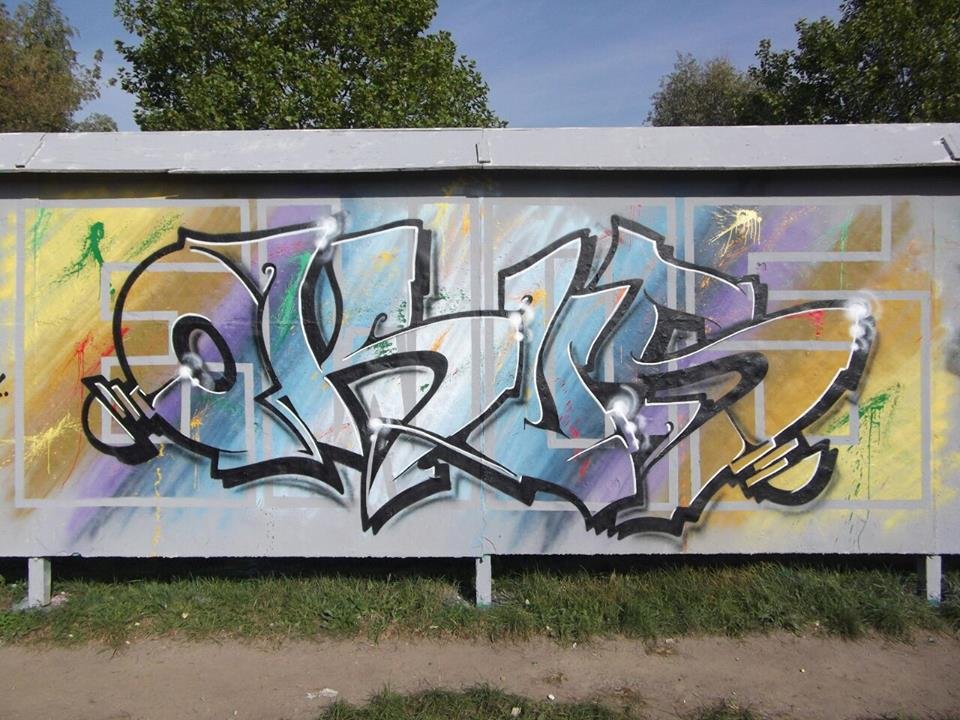 Graffiti Wall - Photo by TeamEwos - Okus_Ewos (2014)