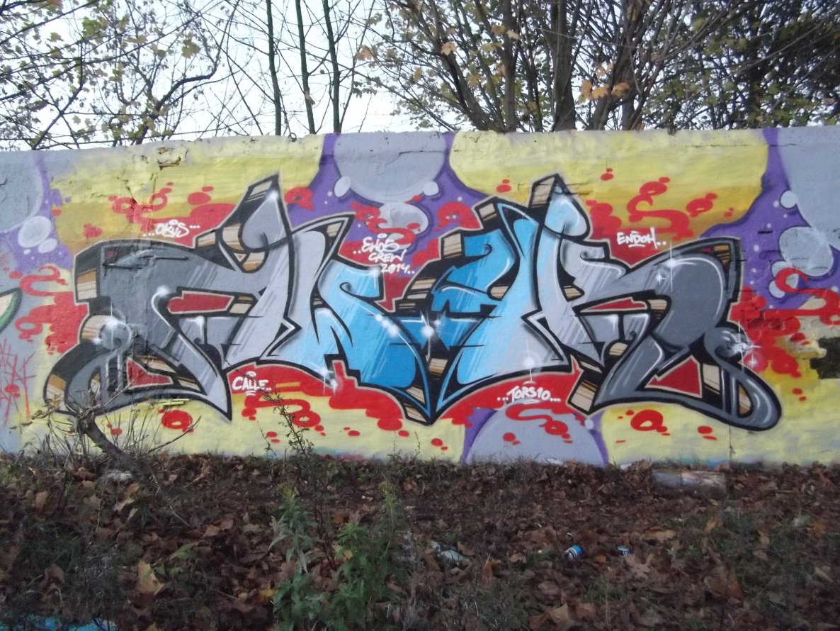 Graffiti Wall - Photo by TeamEwos - Awyk_Ewos (2014)