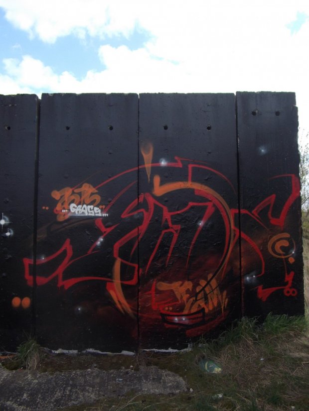 Graffiti Wall - Photo by TeamEwos - EwosCrew (2015)