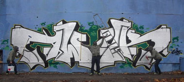 Graffiti Wall - Photo by TeamEwos - Awyk, Ewos (2014)