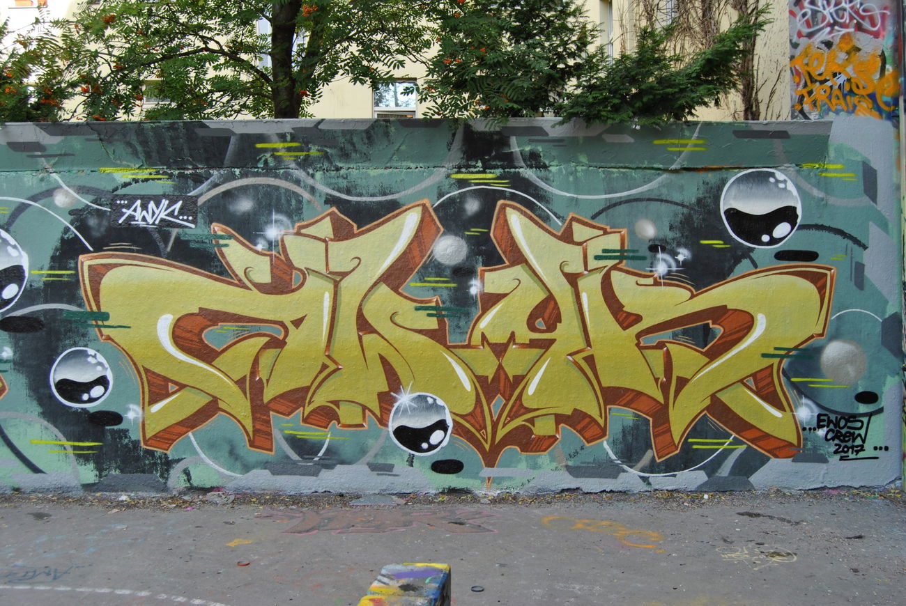 Graffiti Wall - Photo by TeamEwos - AWYK (2017)