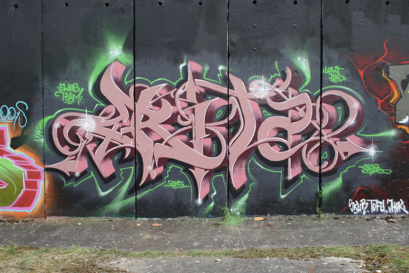 Graffiti Wall - Photo by TeamEwos - FRITZ, EWOS, EWOSCREW (2015)