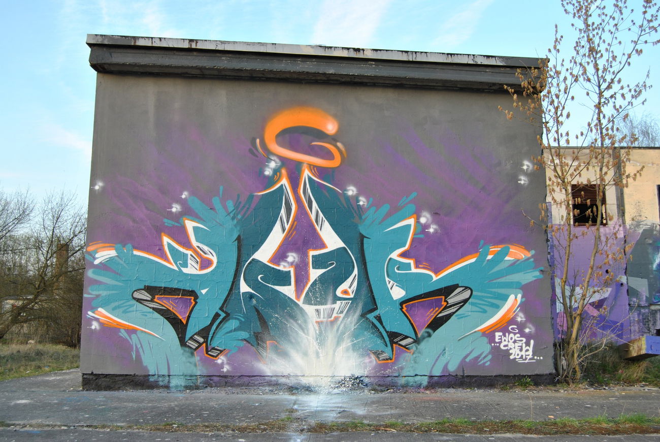 Graffiti Wall - Photo by TeamEwos (2017)