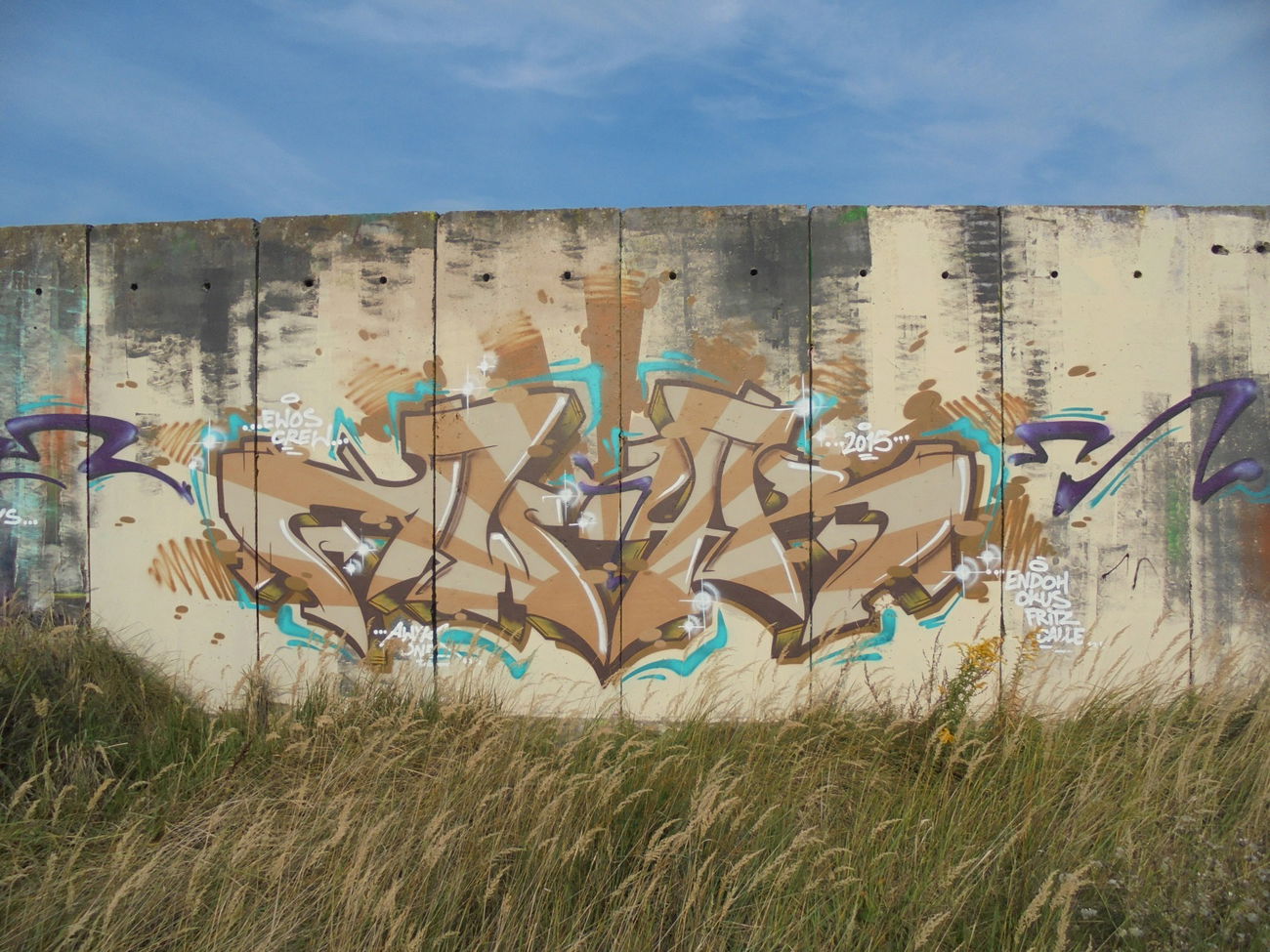 Graffiti Wall - Photo by TeamEwos - EwosCrew (2015)