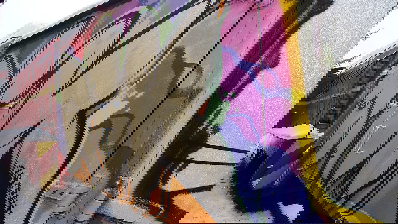 Graffiti Train - Photo by Tec - rik (2013)