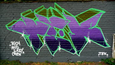Graffiti Wall - Photo by Tec - tek (2013)