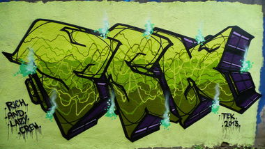 Graffiti Wall - Photo by Tec - tek (2013)