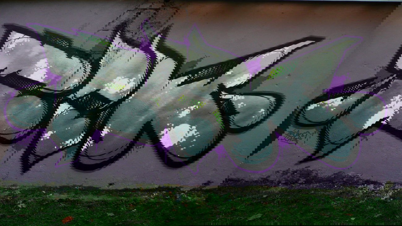 Graffiti Wall - Photo by Tec - rik (2013)