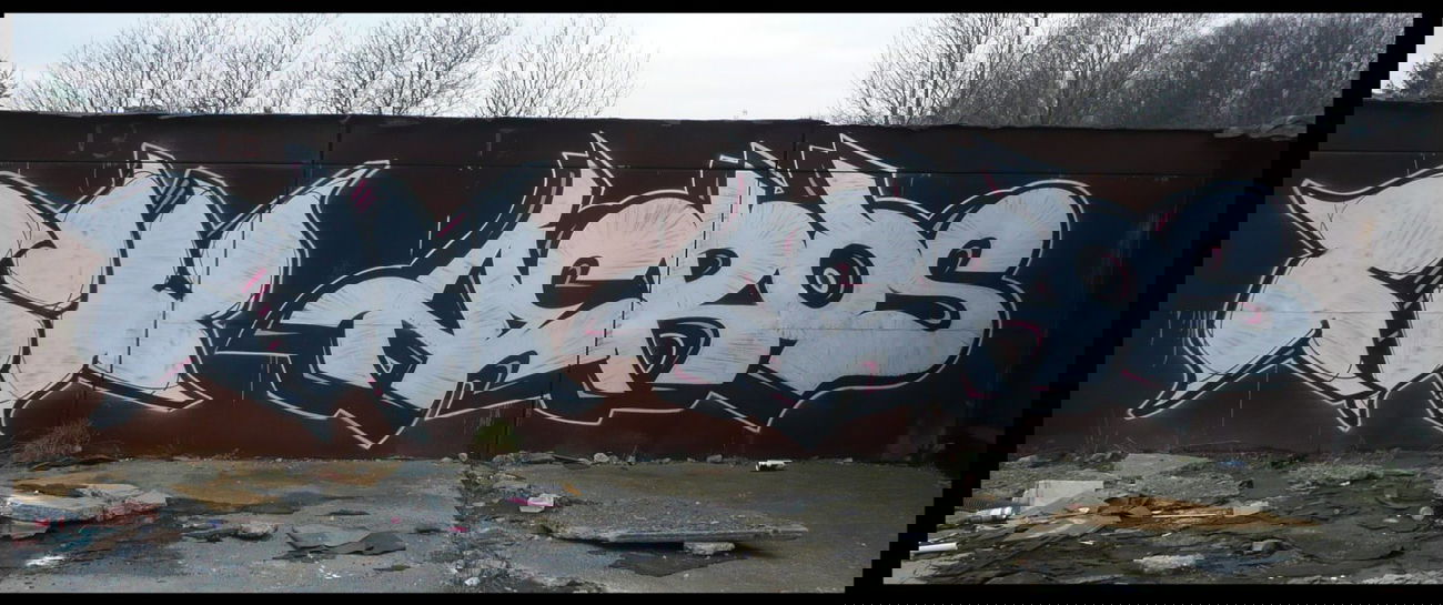 Graffiti Wall - Photo by Tec - rik&aeros (2014)