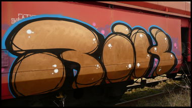 Graffiti Train - Photo by Tec - rik (2014)