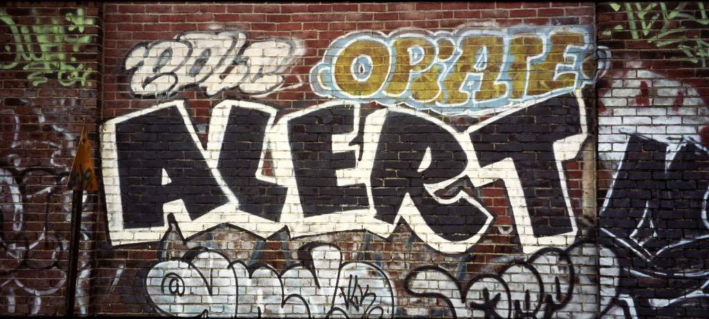 Graffiti Wall - Photo by Techone - Alert, one