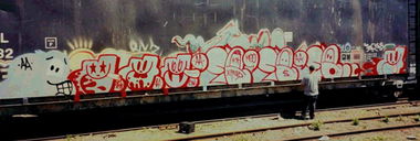 Graffiti Train - Photo by Techone - Mutz, one, DR