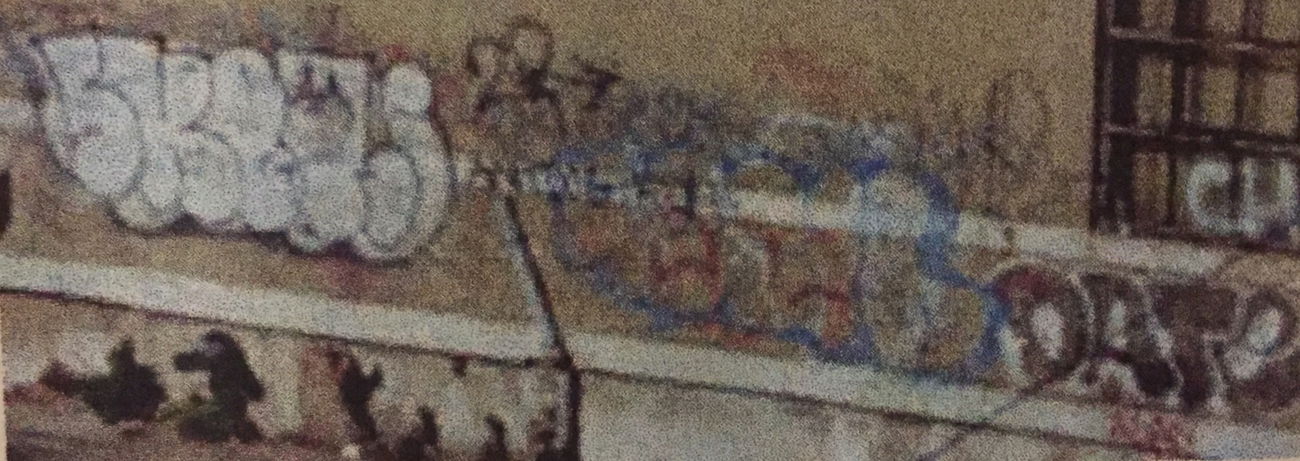 Graffiti Wall - Photo by Techone - Sket, tech