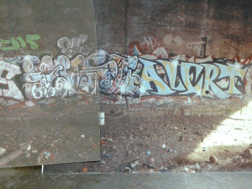 Graffiti Wall - Photo by Techone - Hesa, alert