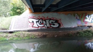 Graffiti Wall - Photo by TehsKPS (2015)