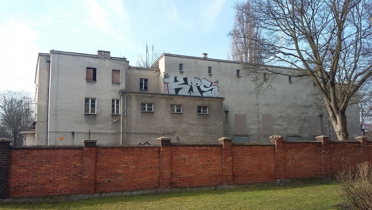 Graffiti Wall - Photo by TehsKPS