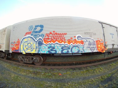 Graffiti Train - Photo by Teli (2015)