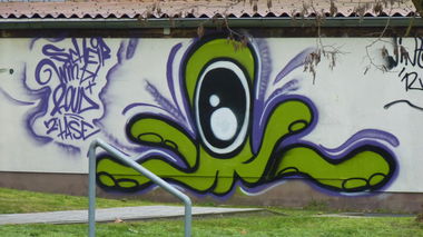 Graffiti Wall - Photo by Tentaklez - ALIEN, ROUD, 2