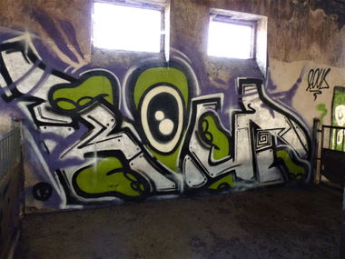 Graffiti Wall - Photo by Tentaklez