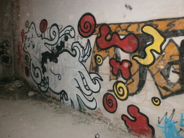 Graffiti Wall - Photo by Teron1ne