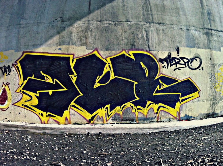 Graffiti Bombing - Photo by TerpOlbs