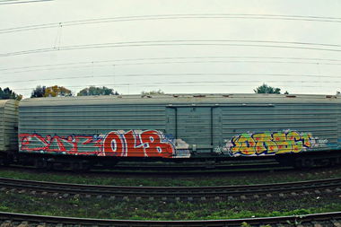Graffiti Train - Photo by TerpOlbs - olbs, olb, Minus