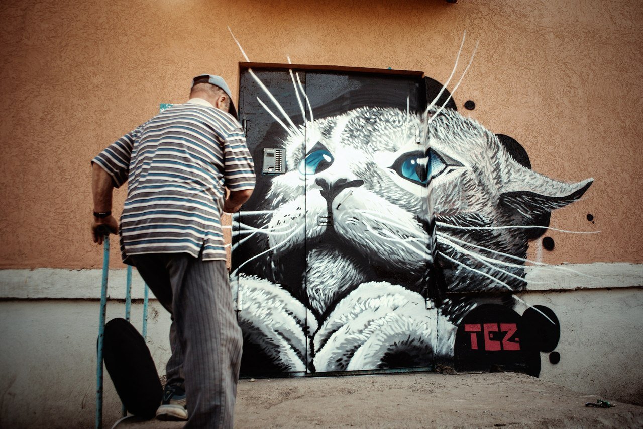 Graffiti Wall - Photo by Tezo