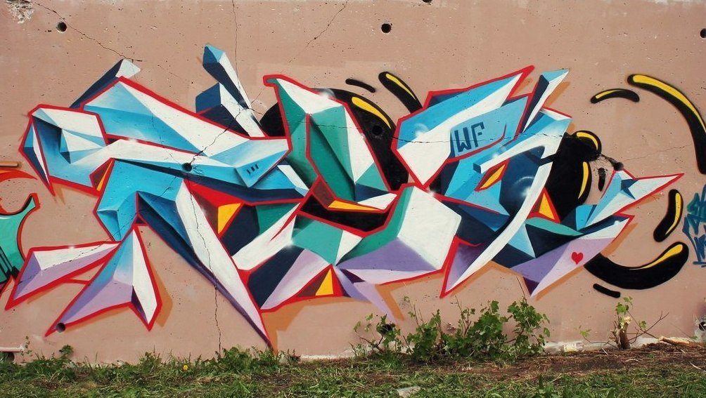 Graffiti Wall - Photo by Tezo